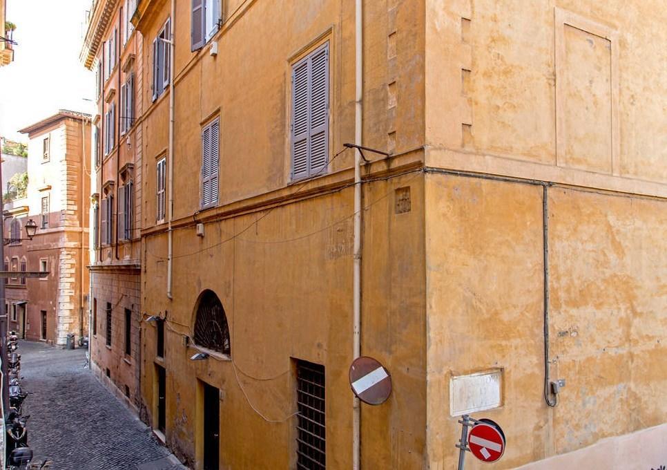 Il Salotto Di Via Giulia * Rom