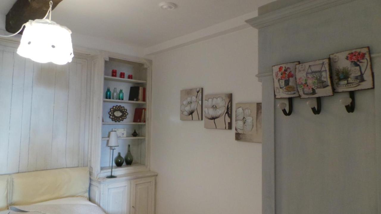 Apartment Il Salotto Di Via Giulia Rom